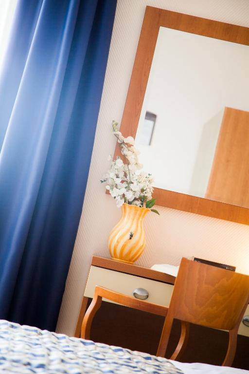 Hotel Candido Диано-Марина Номер фото
